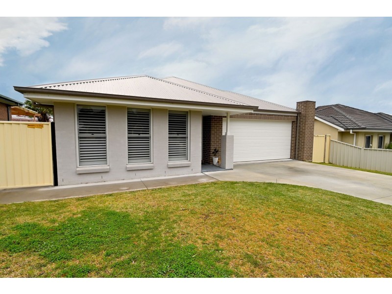 12 Barden Close, Callala Bay NSW 2540