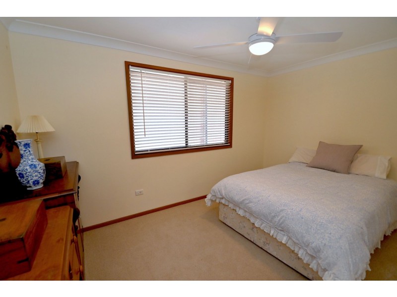 24 Roskell Road, Callala Beach NSW 2540