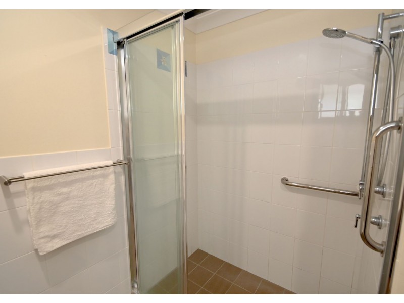 24 Roskell Road, Callala Beach NSW 2540