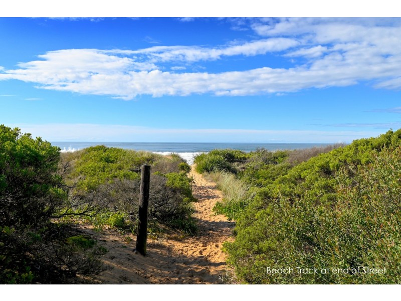 5 Vivian Way, Culburra Beach NSW 2540