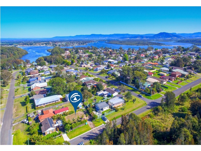 49 Orsova Parade, Orient Point NSW 2540