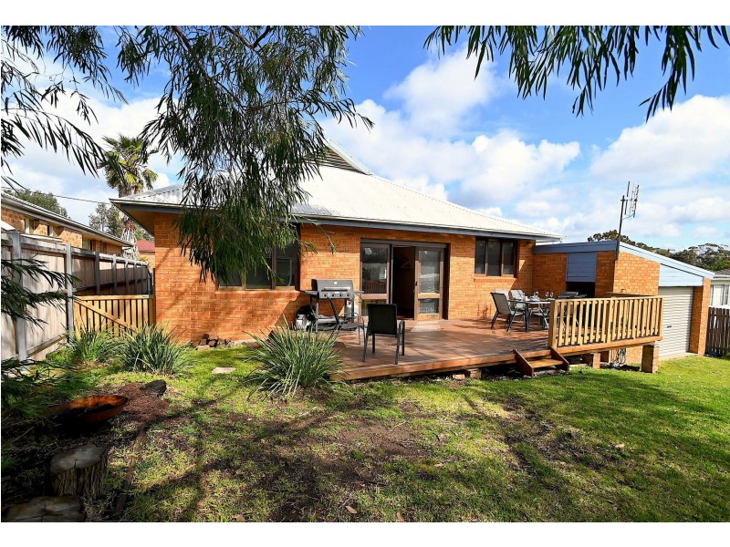 3 Sunshine Street, Culburra Beach NSW 2540