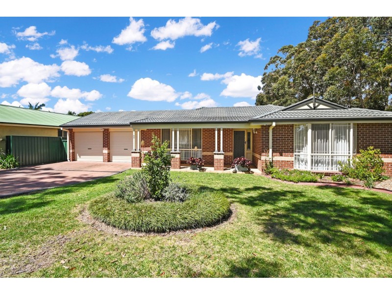 92 Hollingsworth Crescent, Callala Bay NSW 2540