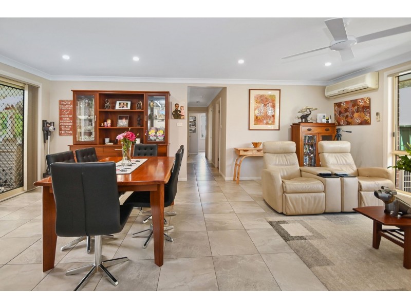 92 Hollingsworth Crescent, Callala Bay NSW 2540