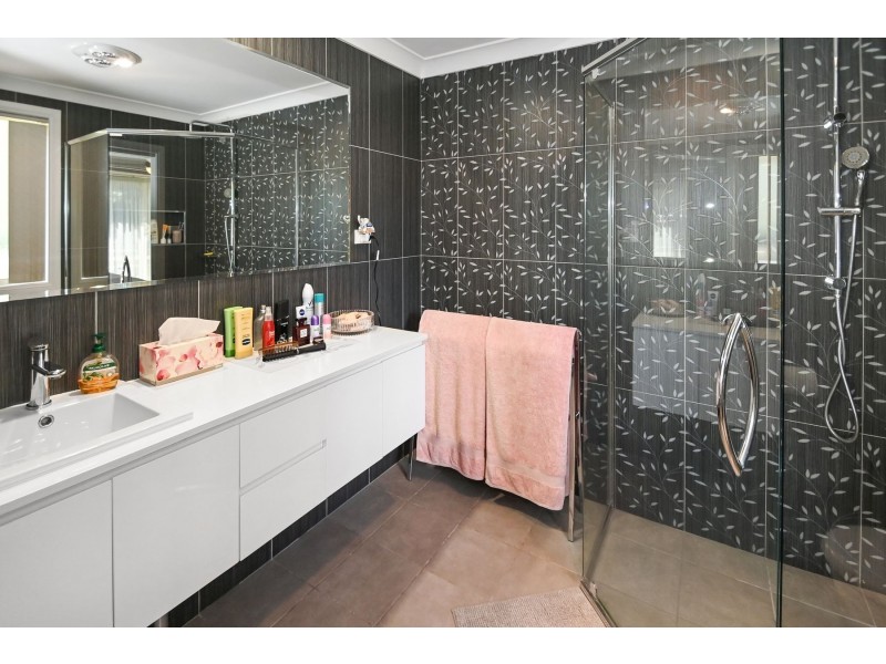 92 Hollingsworth Crescent, Callala Bay NSW 2540