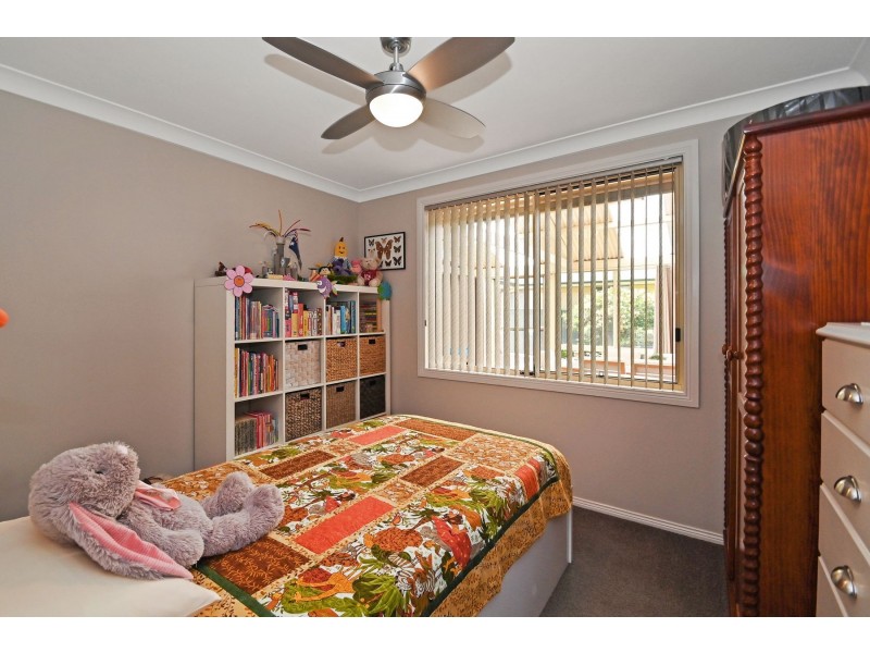 92 Hollingsworth Crescent, Callala Bay NSW 2540