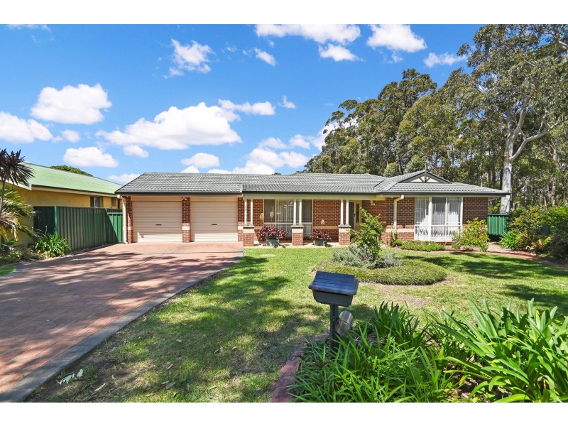 92 Hollingsworth Crescent, Callala Bay NSW 2540