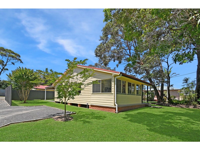 8 Addison Road, Culburra Beach NSW 2540