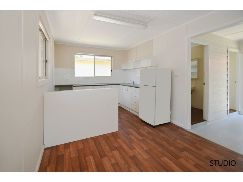 8 Addison Road, Culburra Beach NSW 2540