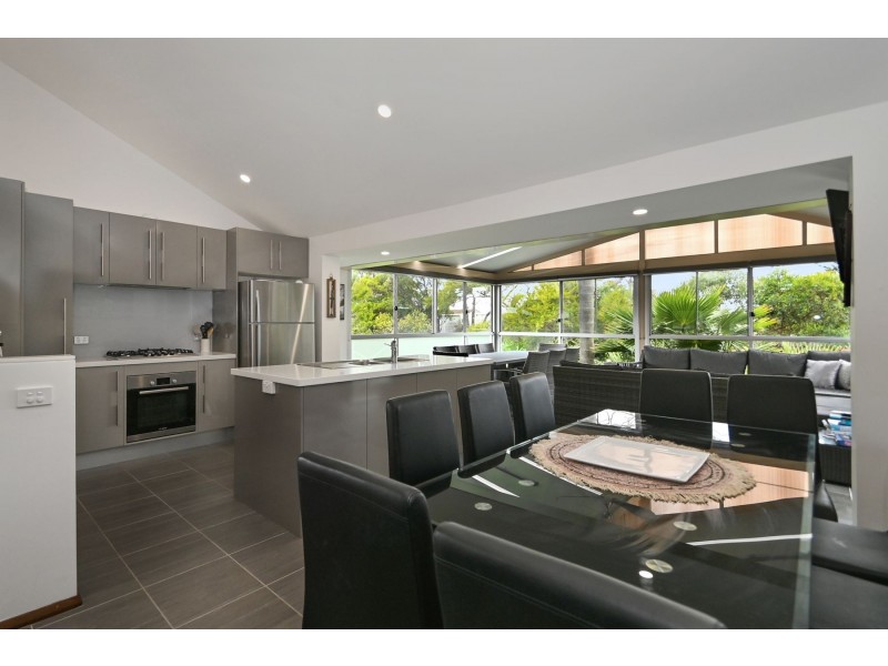 37 King George Street, Callala Beach NSW 2540