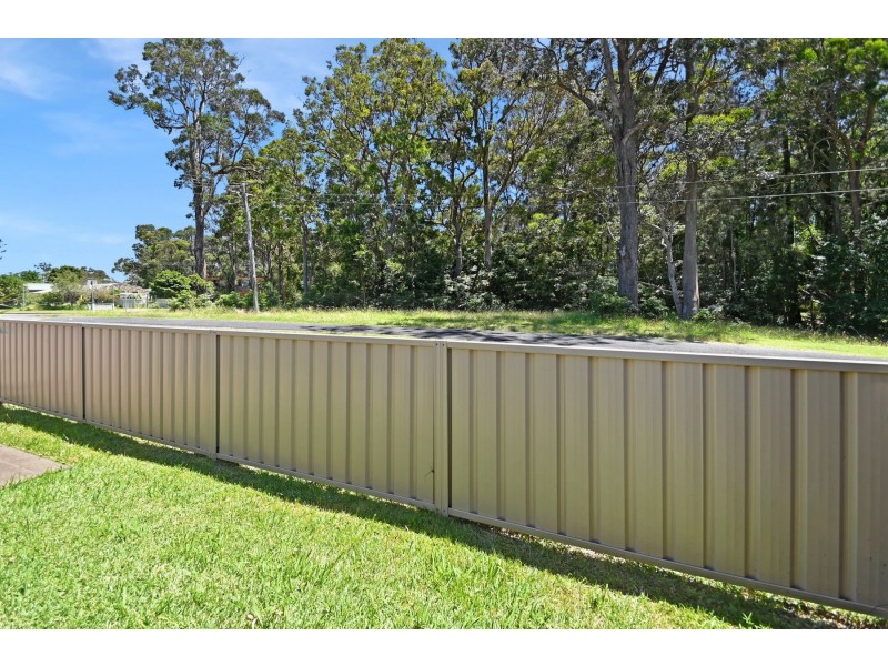 2 Chapman Street, Callala Bay NSW 2540