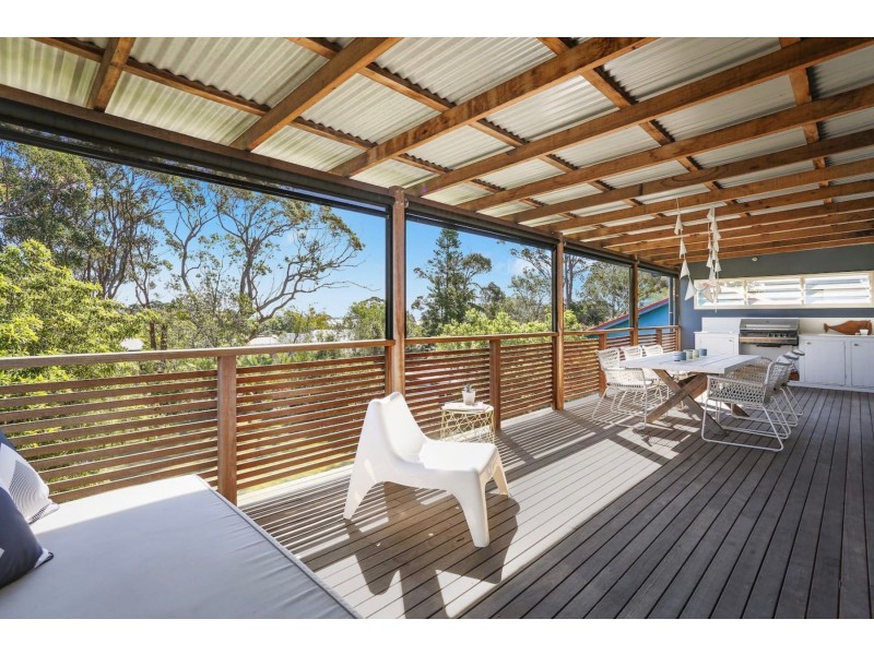 15 Gerringong Street, Currarong NSW 2540