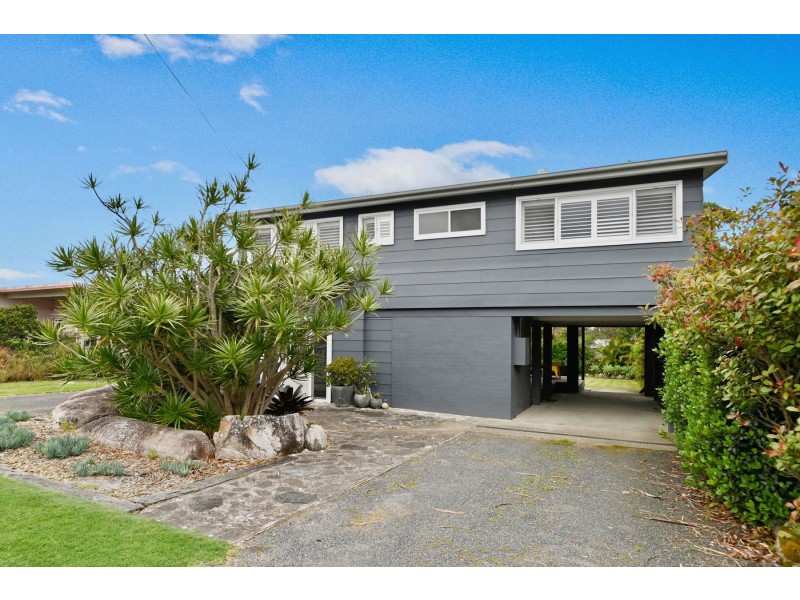 15 Gerringong Street, Currarong NSW 2540