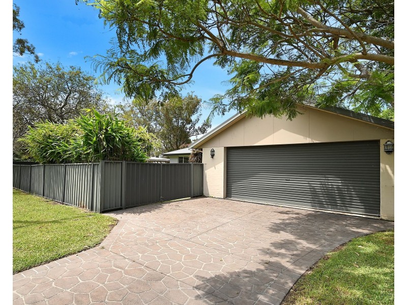 55 Boorawine Terrace, Callala Bay NSW 2540