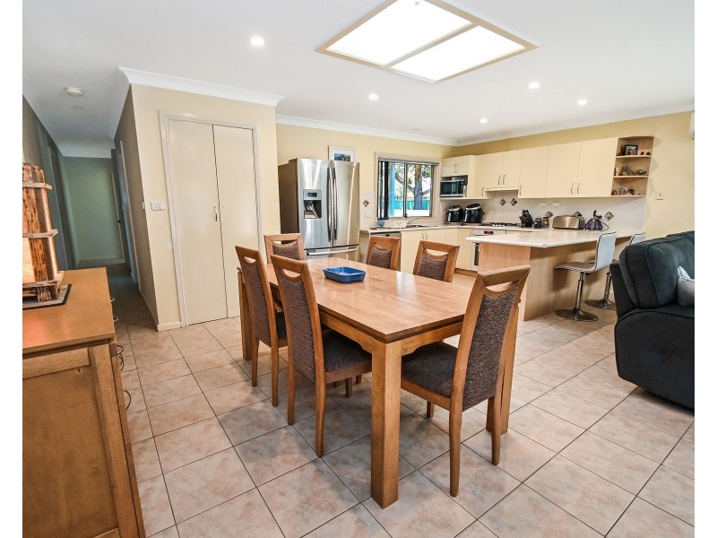 53 Carlton Crescent, Culburra Beach NSW 2540