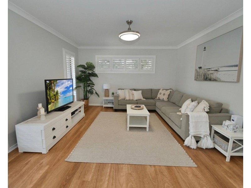 70 Boorawine Terrace, Callala Bay NSW 2540