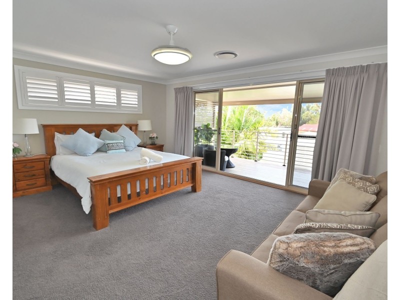 70 Boorawine Terrace, Callala Bay NSW 2540