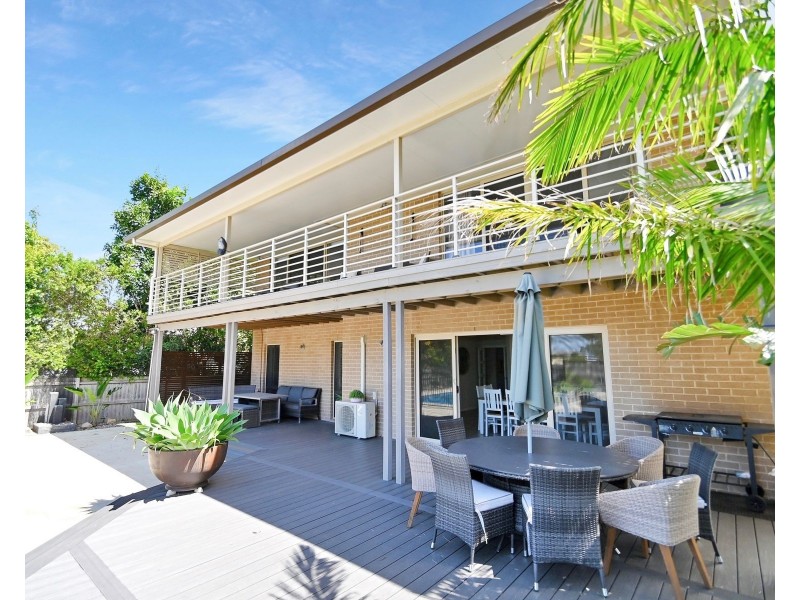 70 Boorawine Terrace, Callala Bay NSW 2540