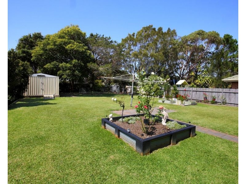 128 Prince Edward Avenue, Culburra Beach NSW 2540