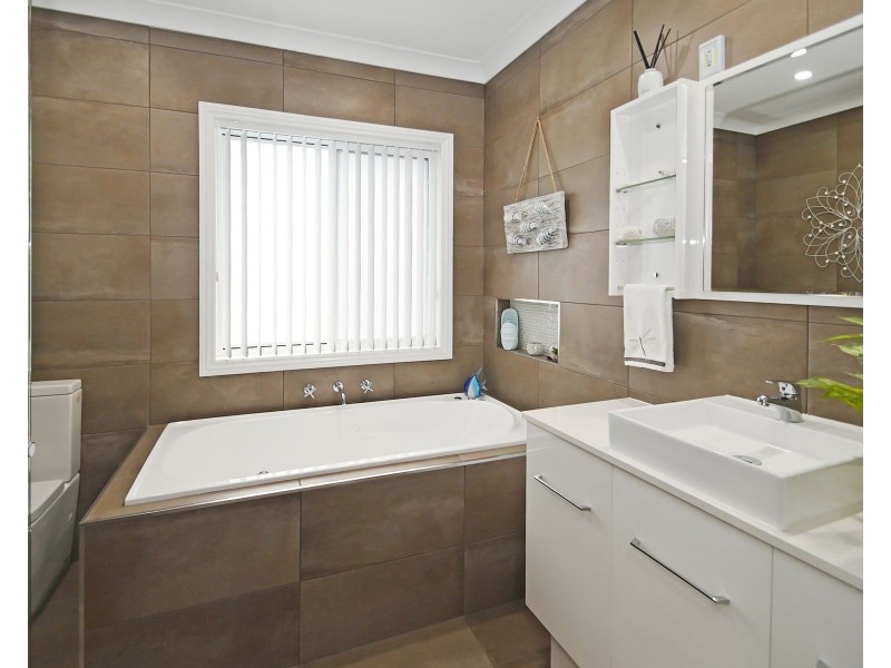 7 Chisholm Street, Callala Bay NSW 2540