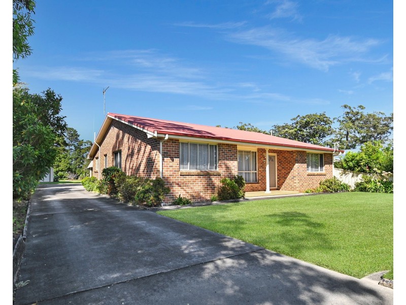70 Emmett Street, Callala Bay NSW 2540