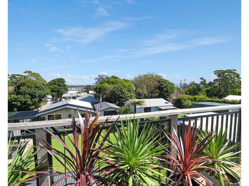 31 Gerringong Street, Currarong NSW 2540
