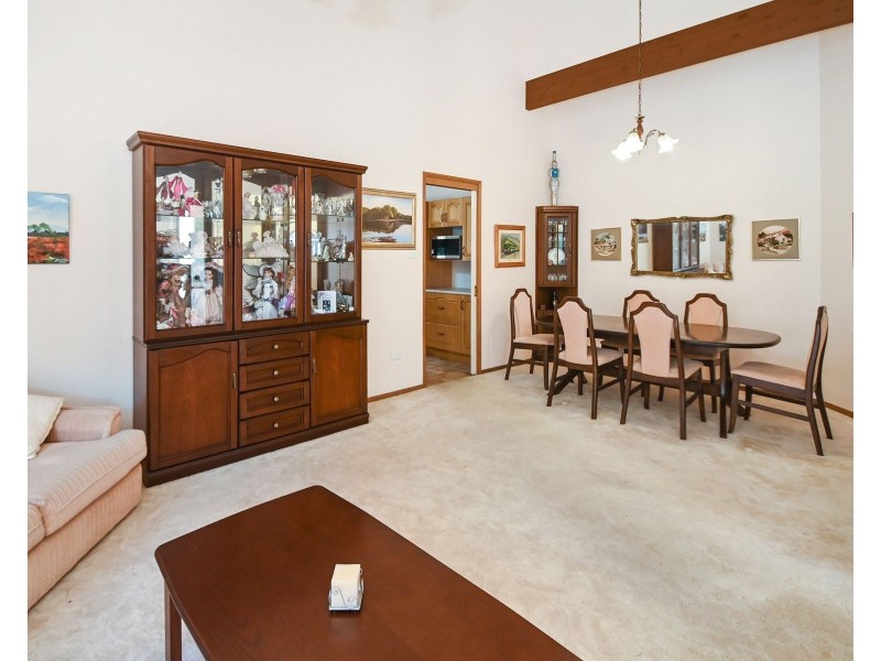 15 Queen Mary Street, Callala Beach NSW 2540