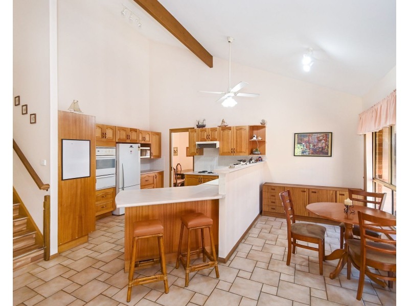 15 Queen Mary Street, Callala Beach NSW 2540