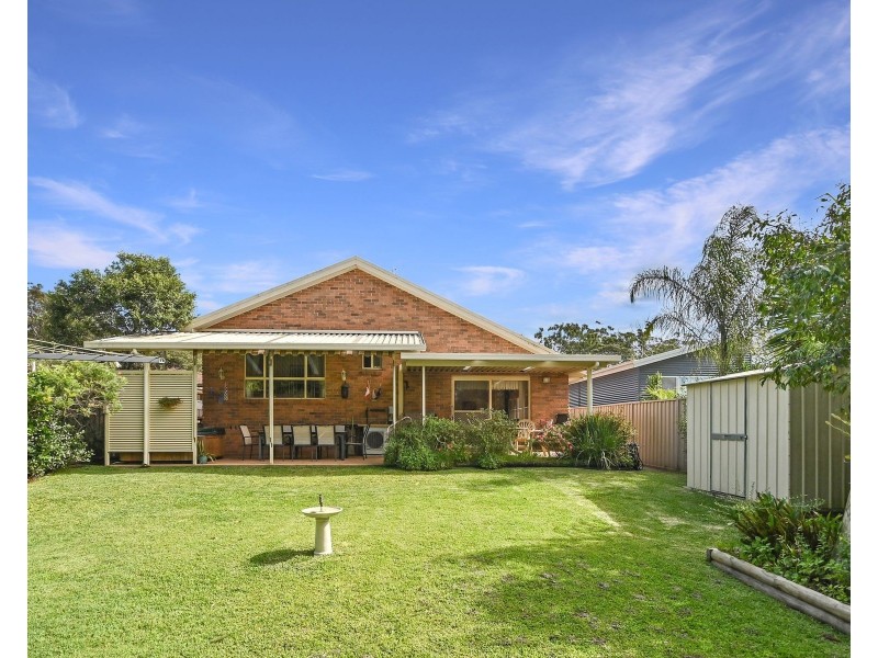 15 Queen Mary Street, Callala Beach NSW 2540
