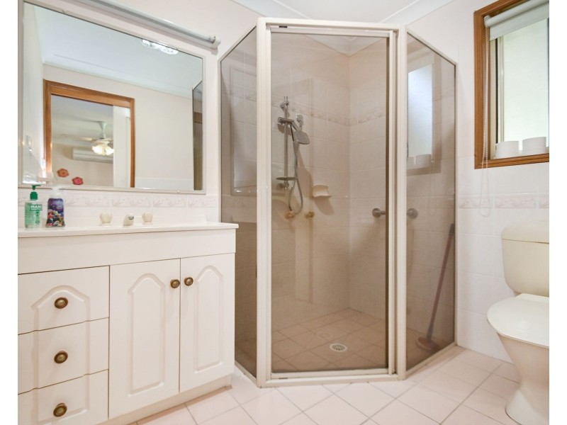 15 Queen Mary Street, Callala Beach NSW 2540