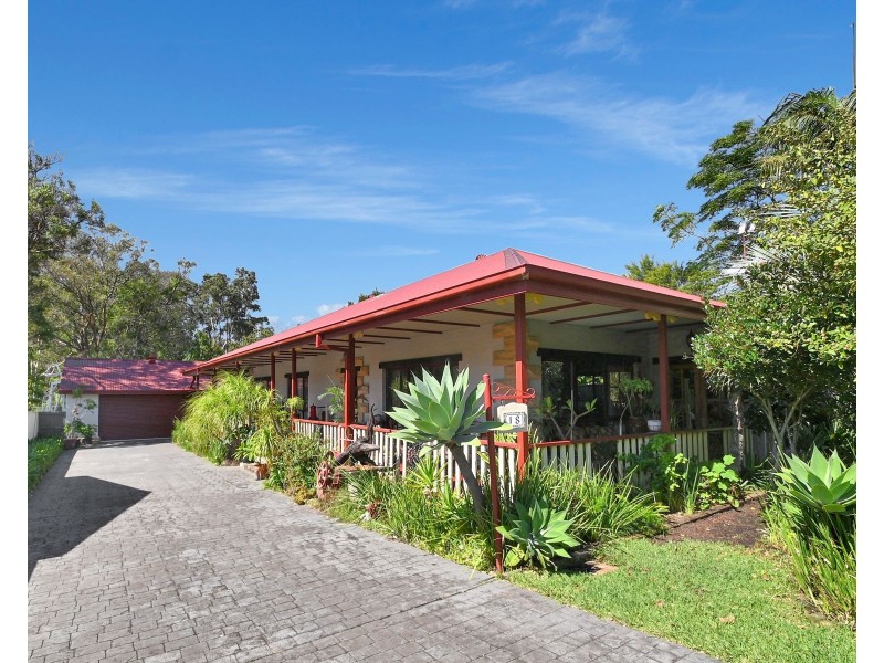 18 Lackersteen Street, Callala Bay NSW 2540