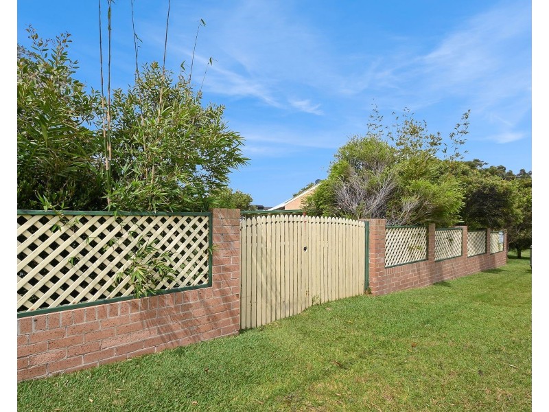 2 Penguins Head Road, Culburra Beach NSW 2540