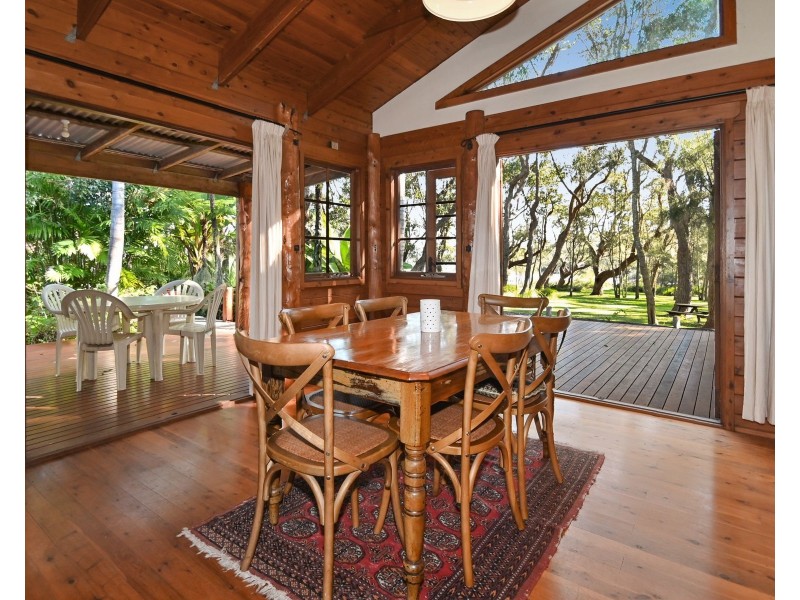 10 Callala Street, Callala Bay NSW 2540