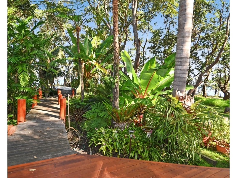 10 Callala Street, Callala Bay NSW 2540