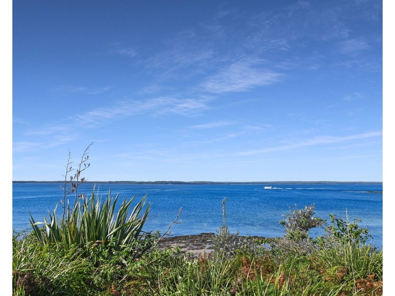 17 Marine Parade, Callala Bay NSW 2540
