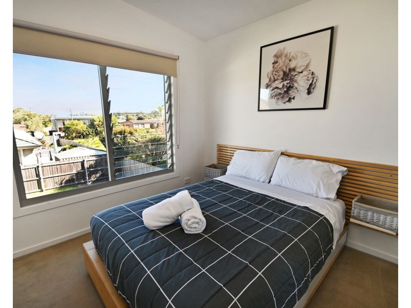 180 Marina Lane, Culburra Beach NSW 2540