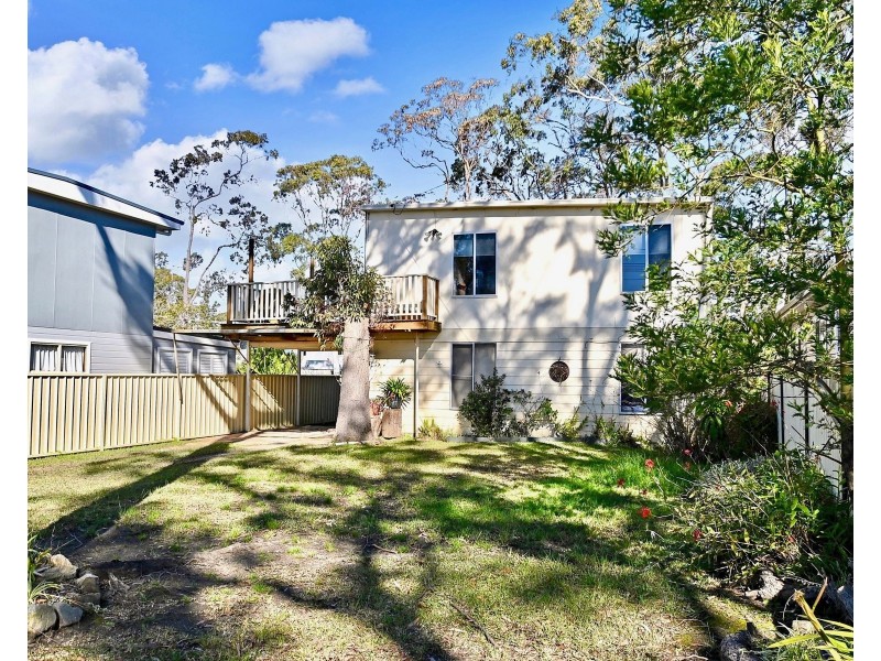 11 Sydney Avenue, Callala Bay NSW 2540