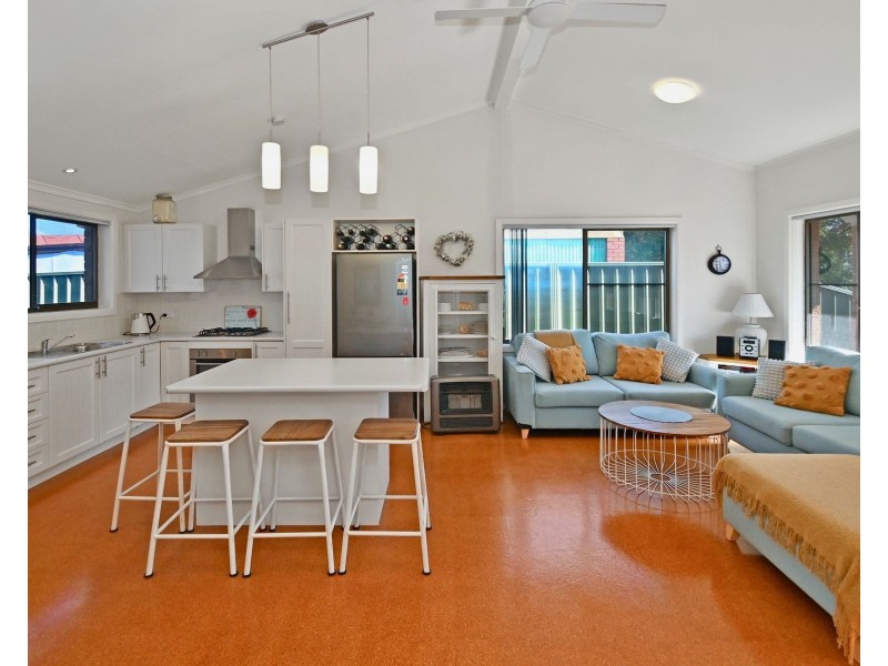 21 Verge Road, Callala Beach NSW 2540