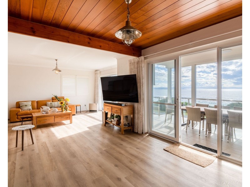 72 Warrain Crescent, Currarong NSW 2540