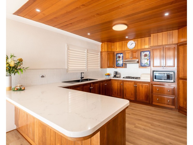 72 Warrain Crescent, Currarong NSW 2540