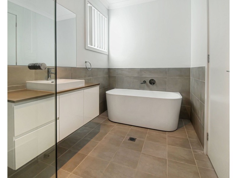 5b Yalwal Street, Currarong NSW 2540