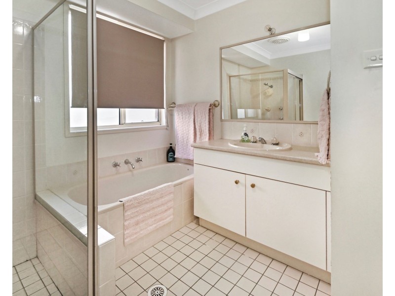 5 Cronin Place, Callala Bay NSW 2540