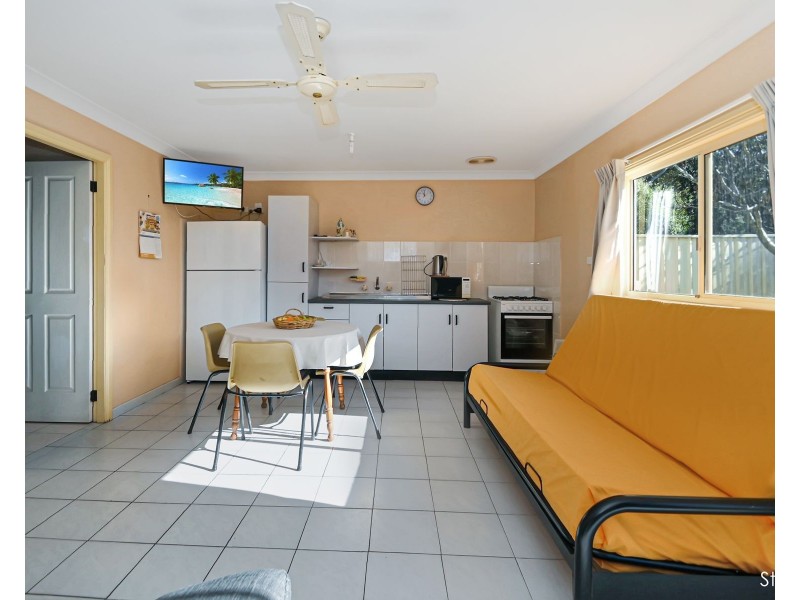 11 Stott Crescent, Callala Bay NSW 2540