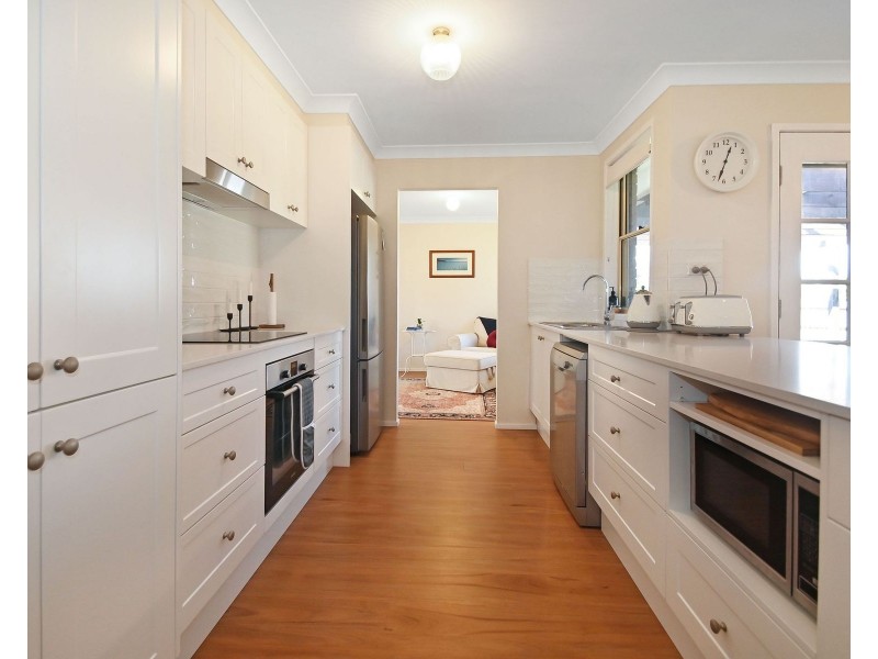 37 Sydney Avenue, Callala Bay NSW 2540