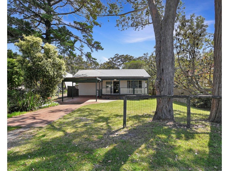 144 Queen Mary Street, Callala Beach NSW 2540