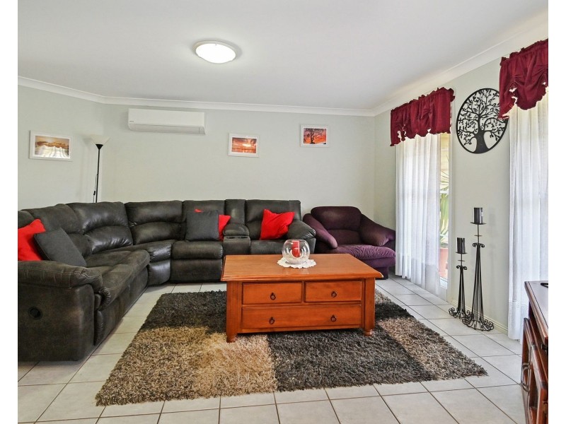 50 Hollingsworth Crescent, Callala Bay NSW 2540