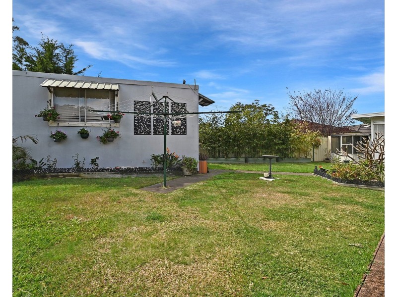 50 Hollingsworth Crescent, Callala Bay NSW 2540