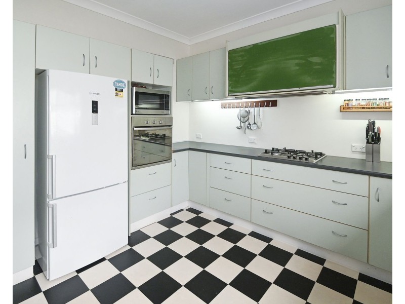 38 Greenwell Point Road, Greenwell Point NSW 2540