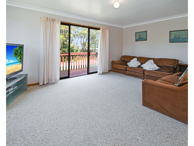 85 Sheaffe Street, Callala Bay NSW 2540