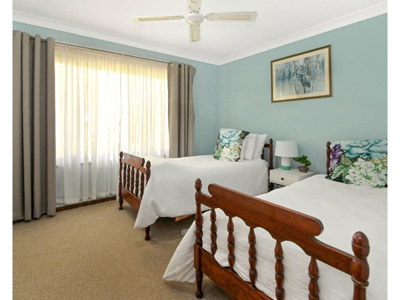18 Carlton Crescent, Culburra Beach NSW 2540